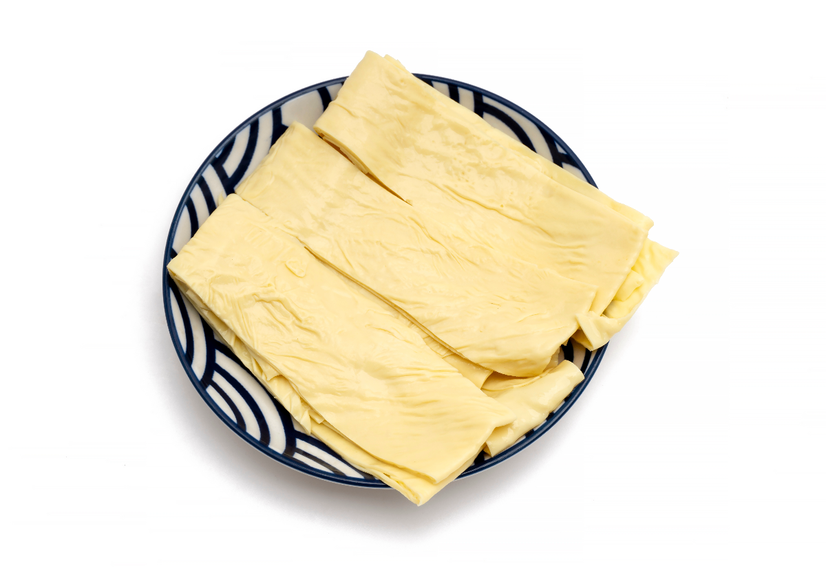 두부피가 그릇 위에 올려져있는 모습